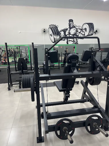 Área de musculação da VR Power Gym